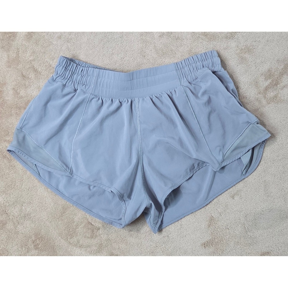 Lululemon Hotty Hot Low Rise‎ Lined Short II 2.5" Womens size 8 Gray W7AUSR